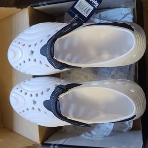 Mens shoes